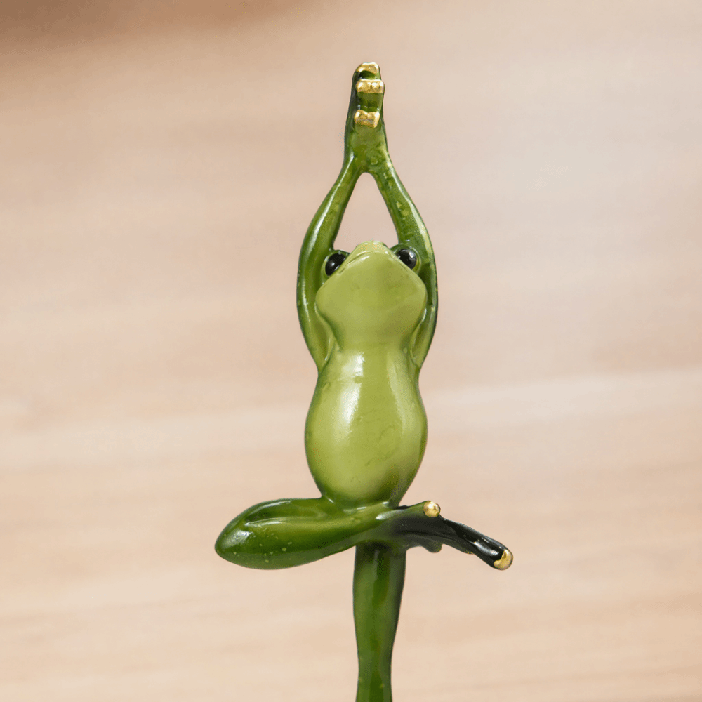 Harz-Yoga-Posen-Figur: Amphibi – Interior Design Product Bewertung und Preis