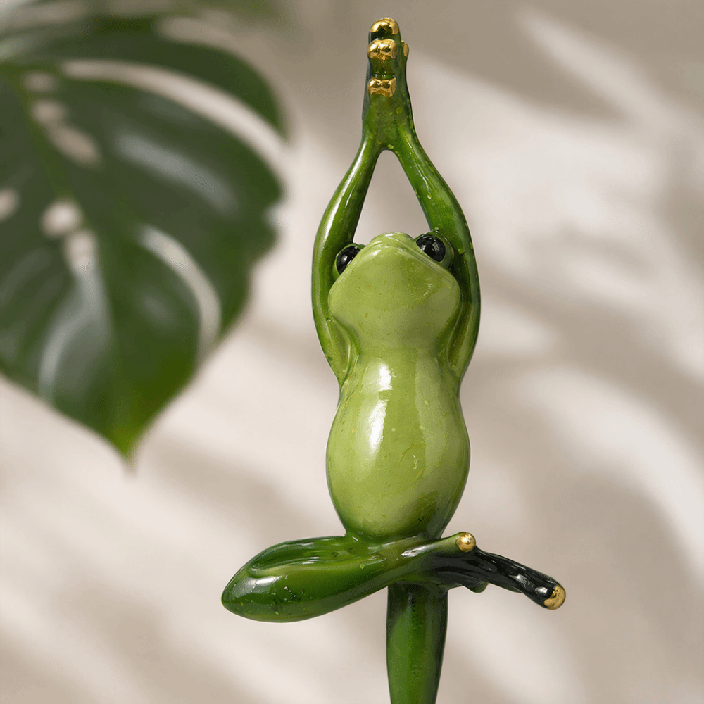 Harz-Yoga-Posen-Figur: Amphibi – Interior Design Product Bewertung und Preis